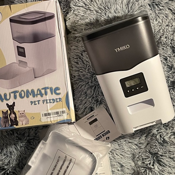 YMIKO AUTOMATIC PET FEEDER - Picture 5 of 12